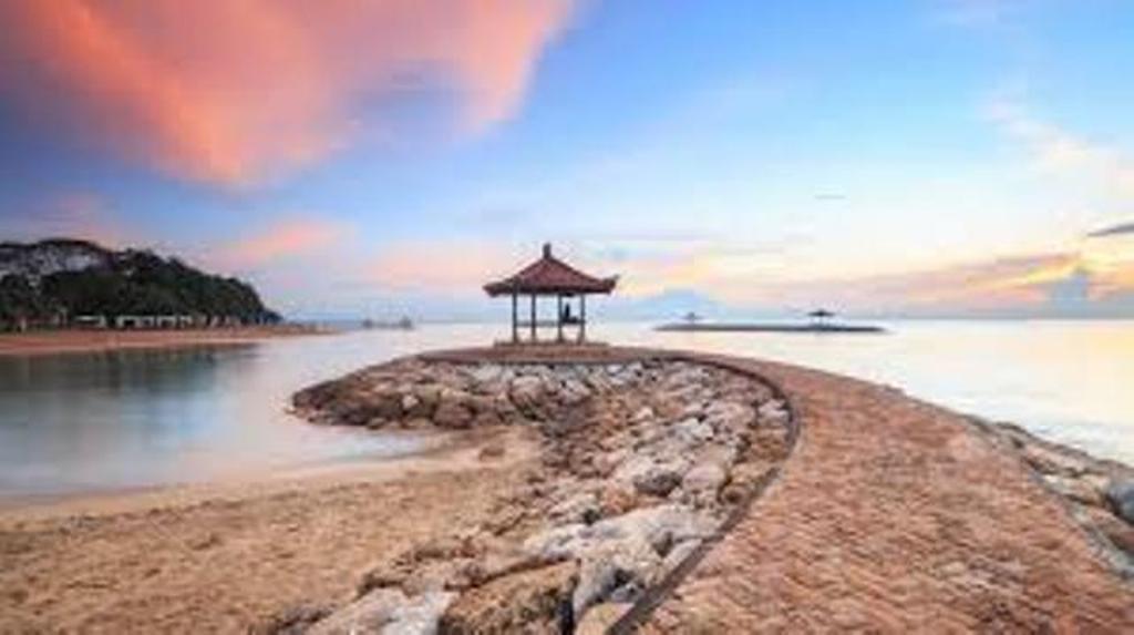 Laghawa Beach Hotel Sanur Dış mekan fotoğraf